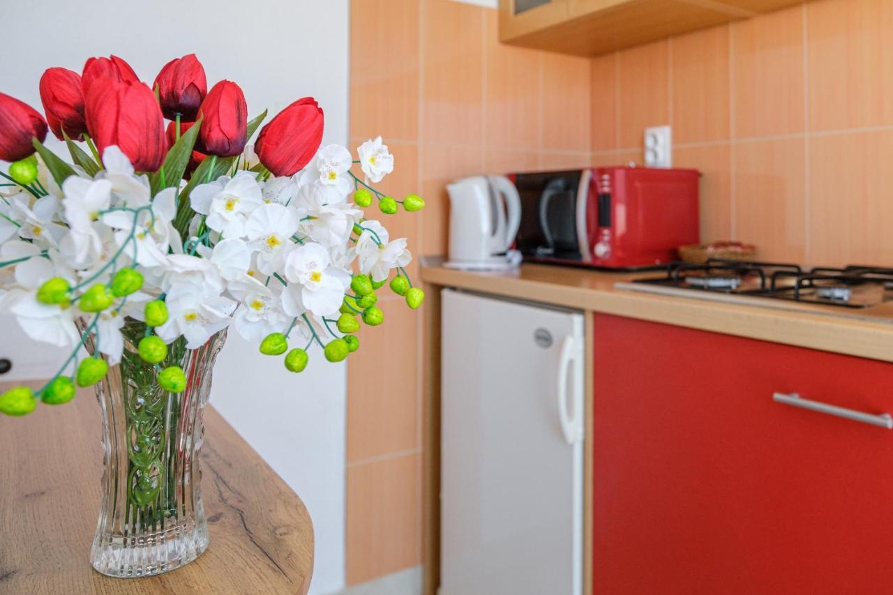 Rooms Sani Brela Εξωτερικό φωτογραφία